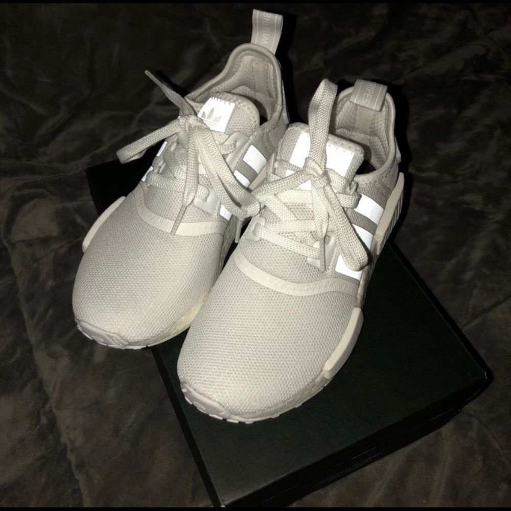 Adidas NMD R1 All White